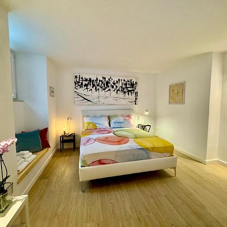 Residenza D'Artista Al Duomo1 Hotel Salerno Bagian luar foto