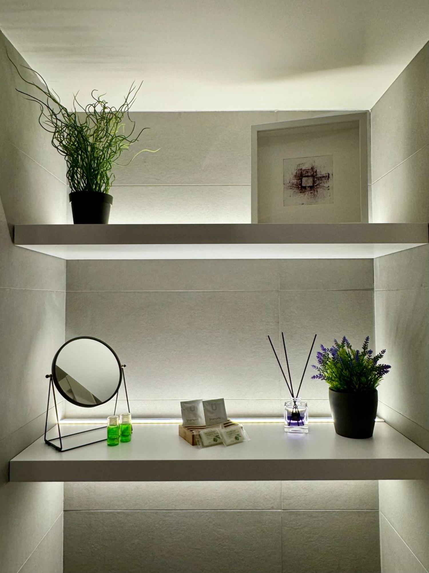 Residenza D'Artista Al Duomo1 Hotel Salerno Bagian luar foto